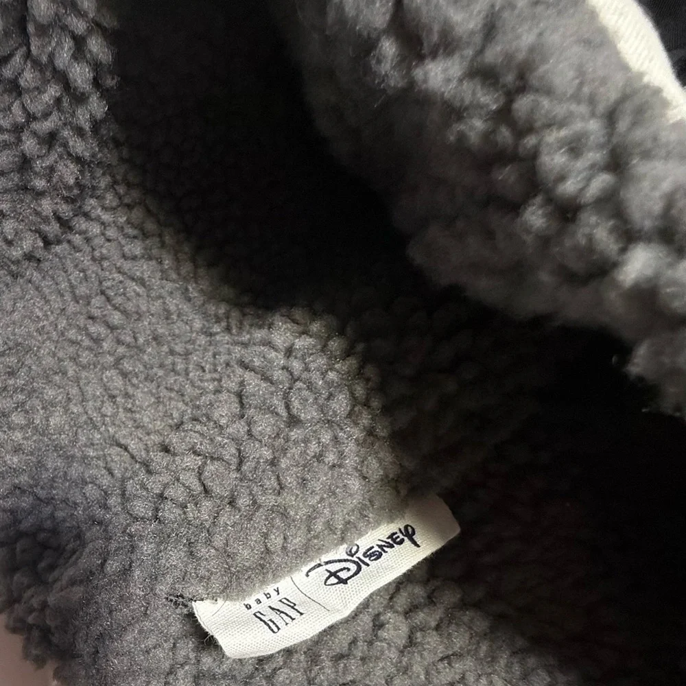 Baby Gap toddler Black and Gray Mickey Mouse Hat